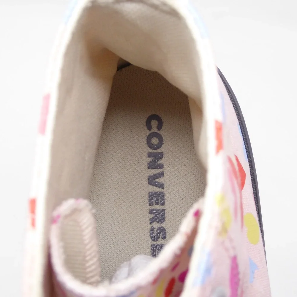 Converse Kid Junior High Top Sneakers Pink Red Heart Print Canvas Size 5.5